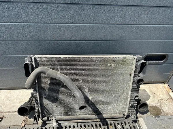 Mercedes E-Klasse W211 Radiator Set 2.7 CDI image 6