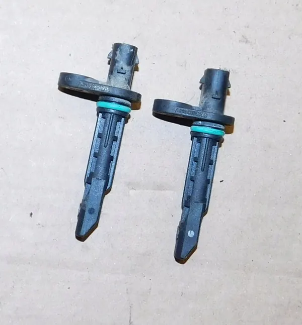 MERCEDES W213 SENSOR ABS DELANTERO A2139050601 image 2