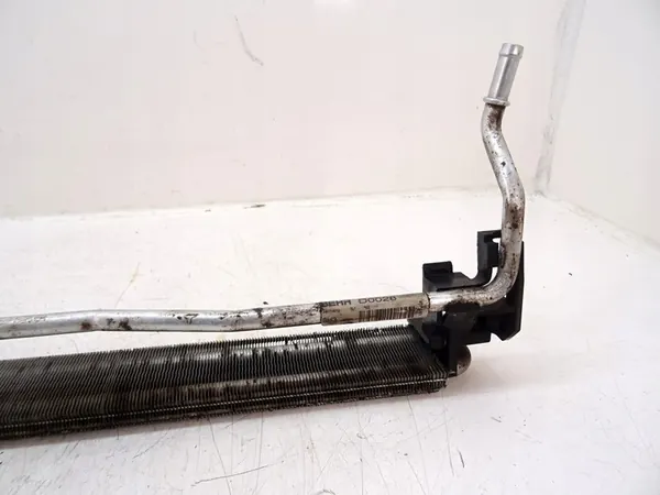 Koelradiator VW Transporter T5 OE 7H0422885D image 5