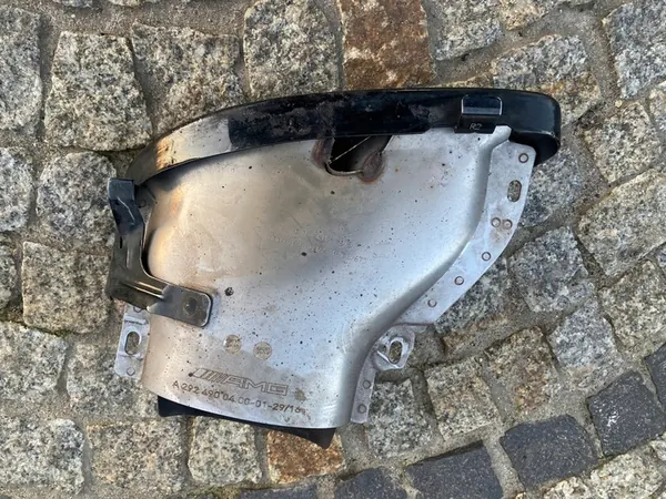 Ponta de escapamento MERCEDES GLE OEM image 2