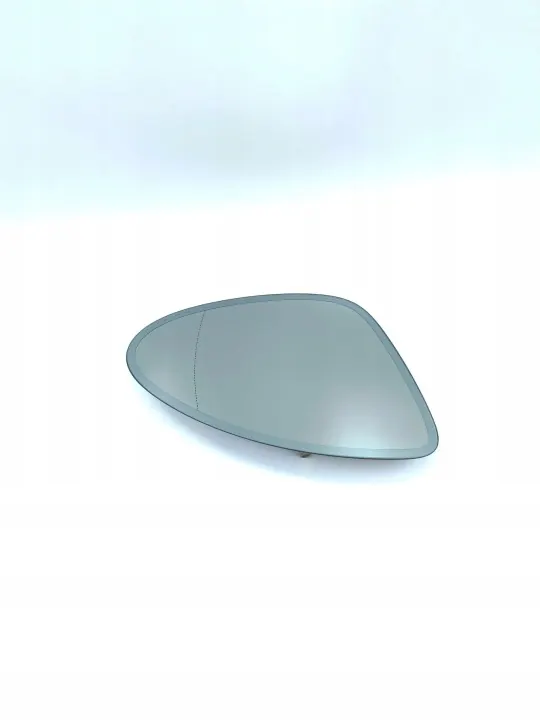 Käytetty Oikea Fotokromi-Insertti OEM 7P5858056G Porsche image 2