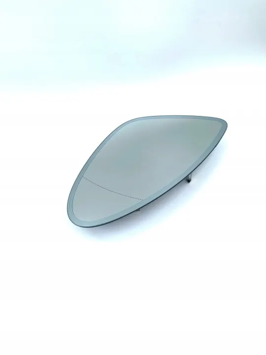 Käytetty Oikea Fotokromi-Insertti OEM 7P5858056G Porsche image 4