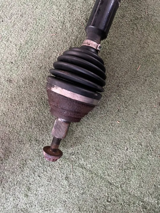 VW Golf VII Vasemman Puolen Vetoakseli 1.5i 5Q0907271 BT Automaatti image 5