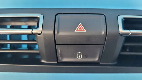 OEM 9813436277 dashboard ventilatierooster Peugeot 508 II image 8