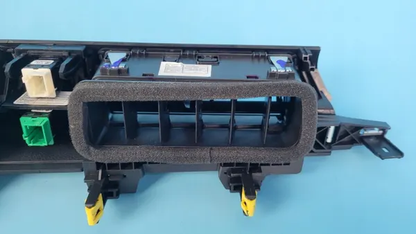 OEM 9813436277 dashboard ventilatierooster Peugeot 508 II image 9