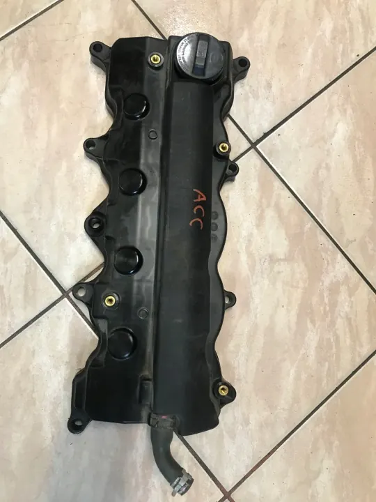 Motorventildeckel OEM KOREK 1.8 2.0 BENZ. image 2