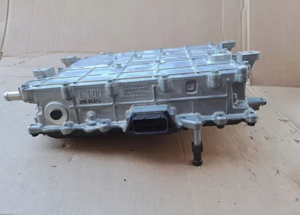 Onduleur Hyundai Kona 2020 OEM / Convertisseur Tension image 4
