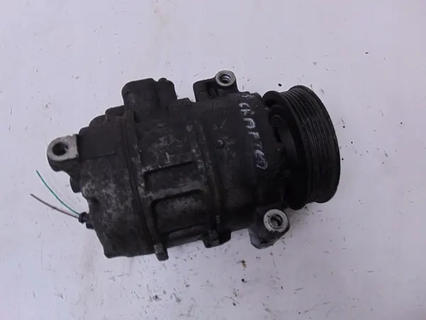 Volkswagen OE Ilmastointikompressori image 2