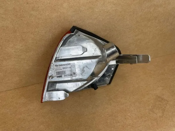 Oikea etusumuvalo OEM 2028260643 Mercedes C W202 image 4