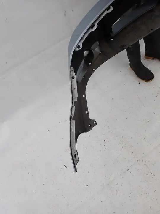 KIA CERATO I 1 HB 03-08 Paraurti anteriore image 10