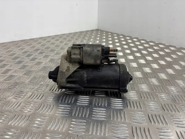 Arrancador Renault Scenic III 2013 OEM 233001375R image 3