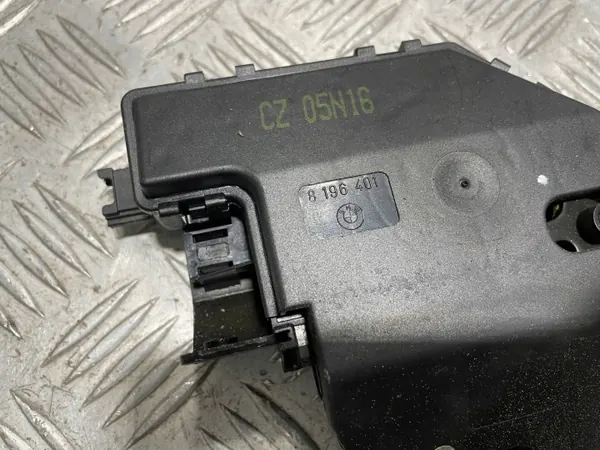 Inserção Fechadura Porta Esquerda Porta-Malas BMW E60 E61 OEM image 3