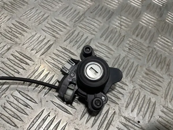 Inserção Fechadura Porta Esquerda Porta-Malas BMW E60 E61 OEM image 5
