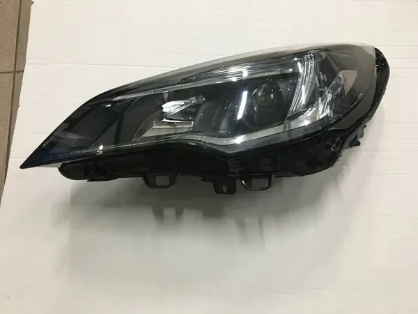 OPEL ASTRA K V 5 15- Vasemman puolen ajovalolasi + LED image 3