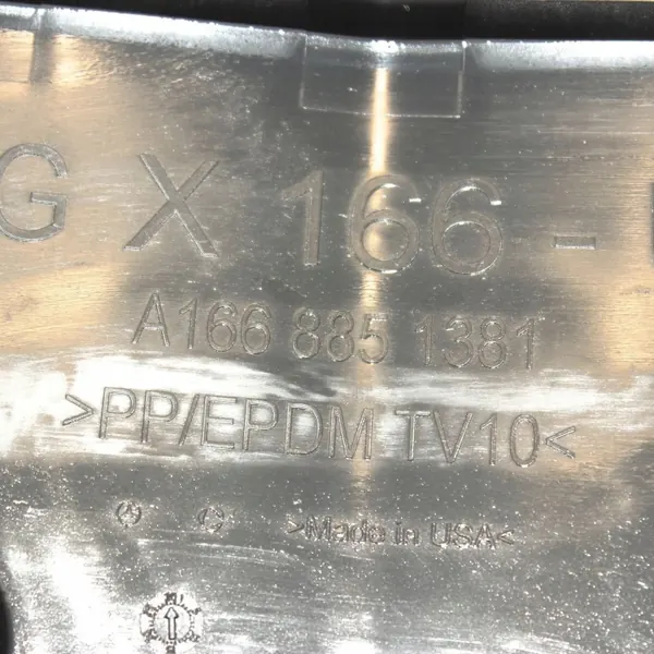 Cadre de plaque Mercedes-Benz GL X166 OEM A1668851381 image 5