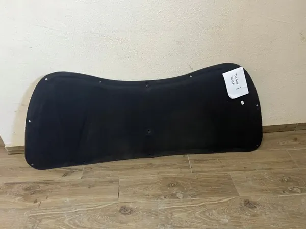 OEM 81124-D3000 Konepellin Vaimennus Hyundai Tucsonille image 2
