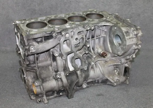 Bloco Motor OEM 7810596 para BMW N47D20C 184CV image 2