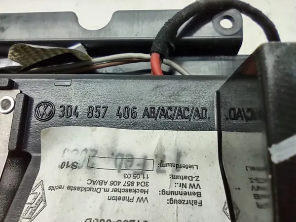 OEM 3D4857406AB Oven Tupakansammutin Oikea Taka VW Phaeton image 8