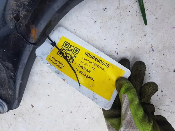 Braccio di controllo anteriore sinistro VW Tiguan II Passat B8 Superb image 3