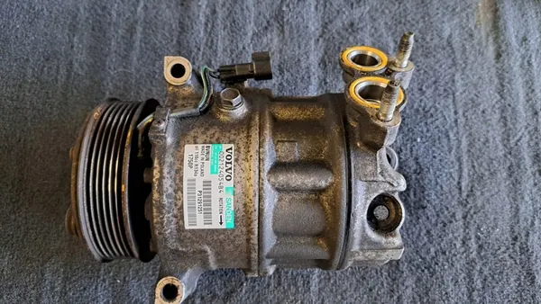 VOLVO V40 II V50 S40 II 1.6 D2 Compresseur A/C P31291251 image 1