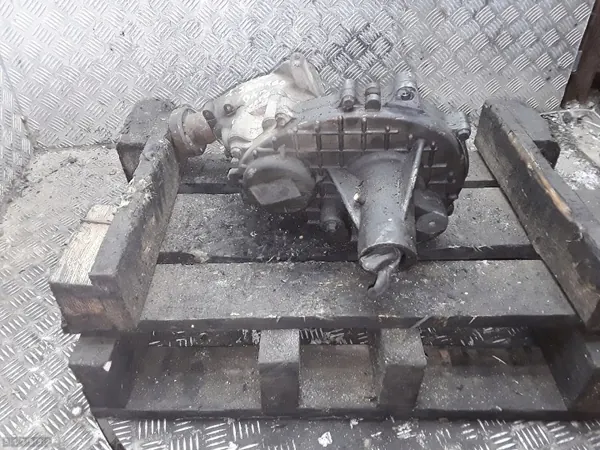 Boîte de transfert Volvo OEM 30651180 - Occasion image 3