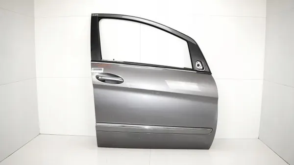 OEM 371116876 etu-oikea ovi Mercedes W245 08-11 image 2