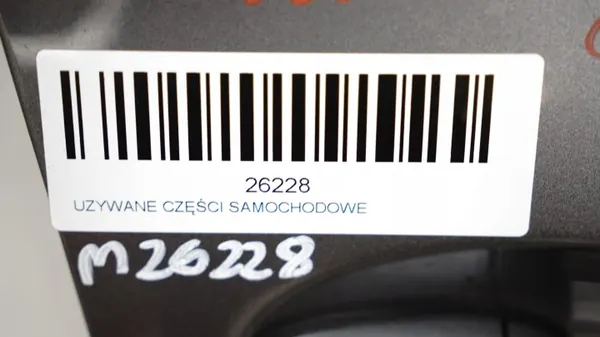 OEM 371116876 etu-oikea ovi Mercedes W245 08-11 image 10