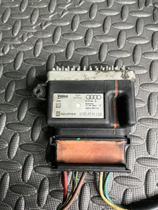 Module Commande Ventilateur Audi OEM 8K0959501E/F - Occasion image 4