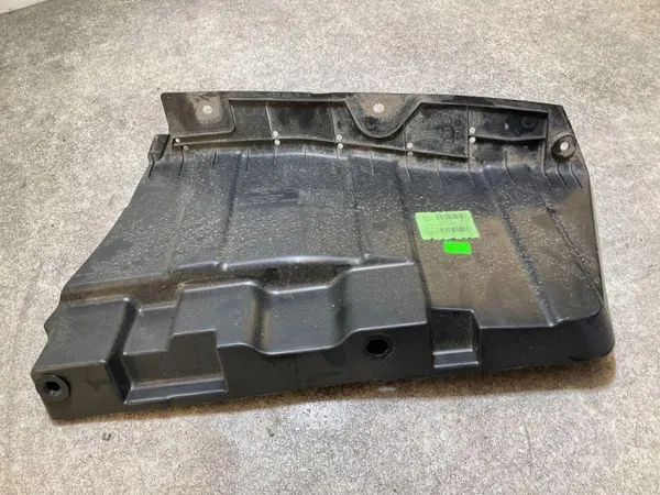 Kia Carrosseriedeel OEM 86692J7MA0 - Gebruikt image 2