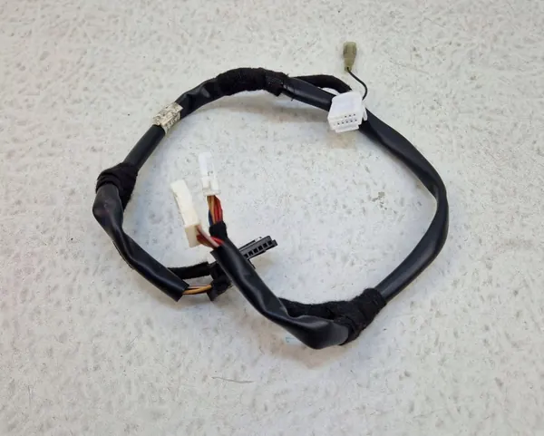 Kia Sportage 3 Monitoimiohjake OEM 30748550AA image 3