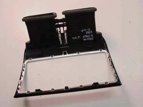 Kühlergrillrahmen Jaguar OEM RAMKA KRATKI JAGUAR - Gebraucht image 6