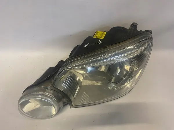 Farol Esquerdo Skoda Yeti 5L1941015A image 3