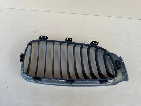 Grelha frontal esquerda BMW 3 F34 GT OEM 7294803 AS image 5