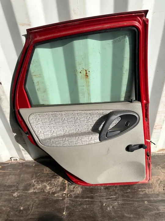 OEM 104 Linke Hintertür für Lada Kalina image 3