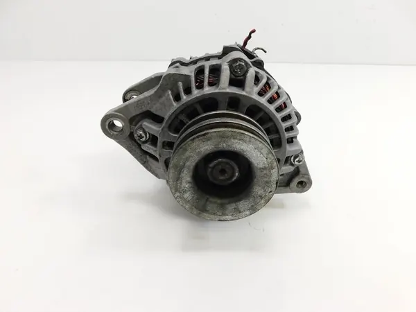 Alternador y Bomba de Vacío Mitsubishi L-200 Pajero 2.5 TD image 4