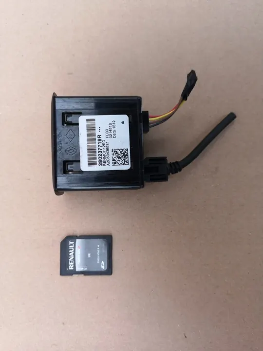 Renault USB/AUX-aansluiting OEM 280237719R voor Scenic III image 2
