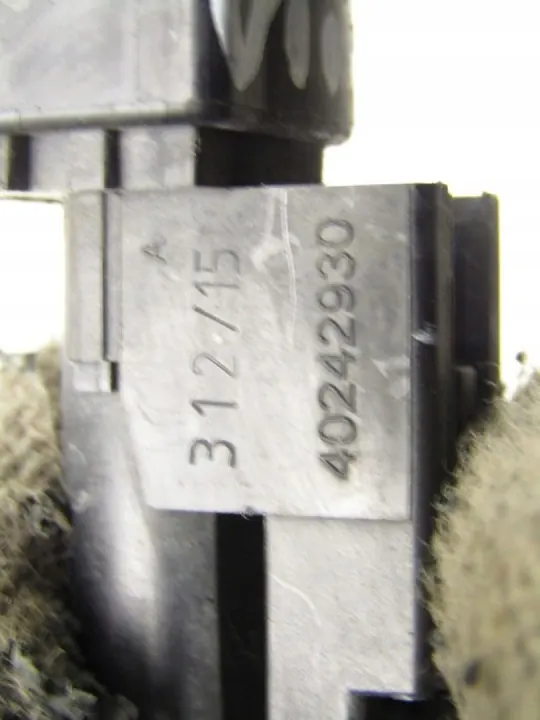 Suzuki OE 40242930 - Used Genuine Part image 3