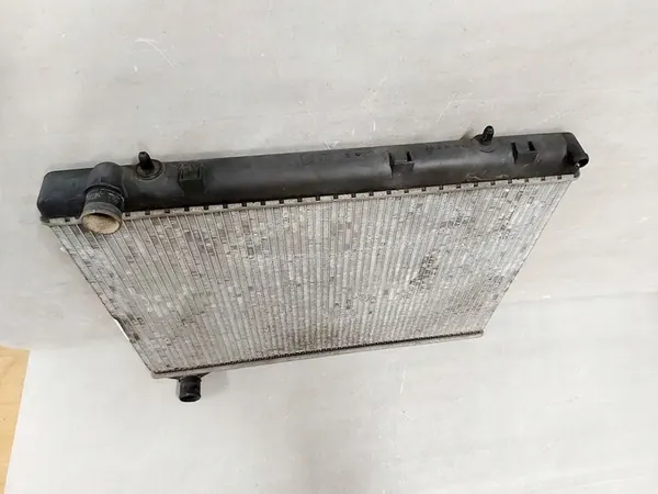 CITROEN C4 PICASSO 2.0 16V Radiador de Agua 9645658080 image 4