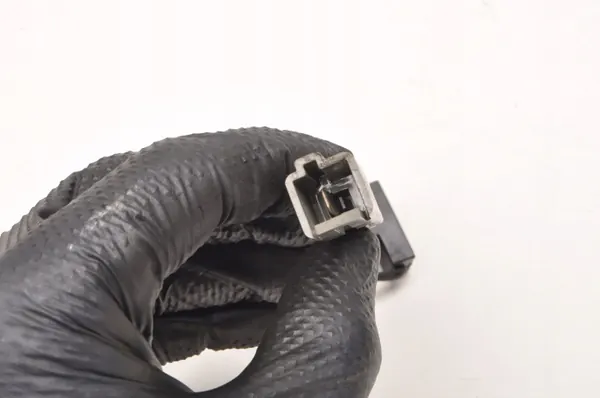 Sensor Aston Martin DB9 OEM F67F-18801-BA image 3