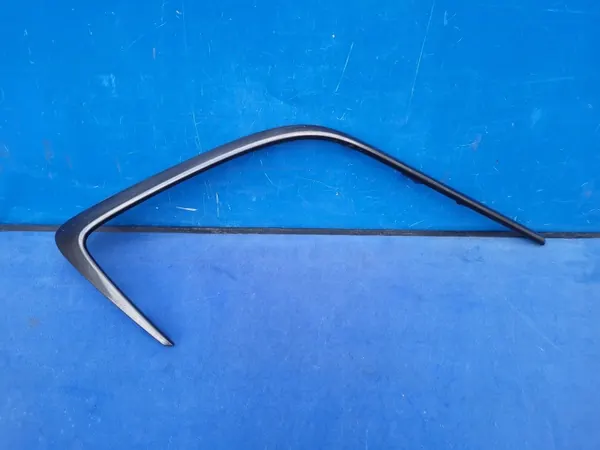 Toyota Corolla XII framstötfångarremsa OEM 52711-02220 image 2