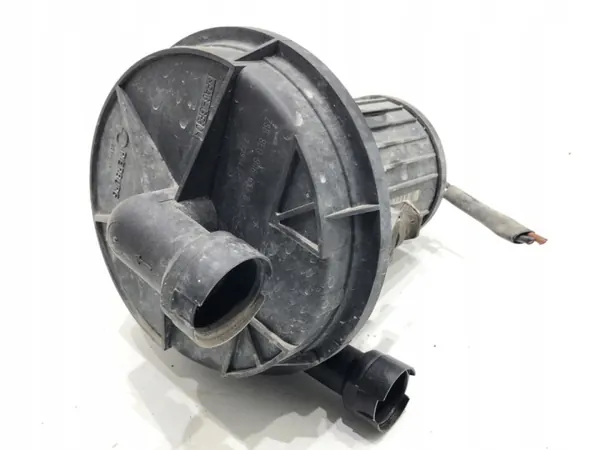 Pompe à air secondaire OEM 8E0906613B pour Audi A4 B6 2.0 image 2