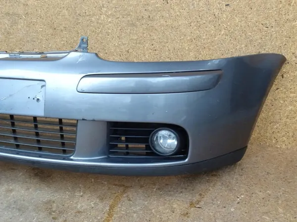 Framstötfångare Volkswagen Golf V med dimljus OEM 1K0807217 image 3