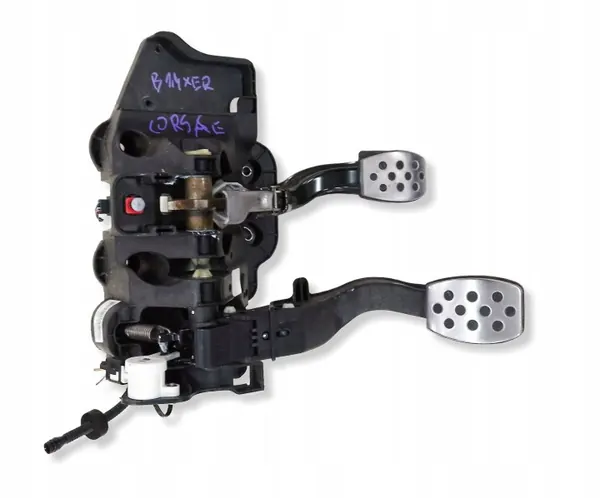 Opelin kytkinpoljin OEM 39011433 Corsa E 1.4 XER:lle image 2