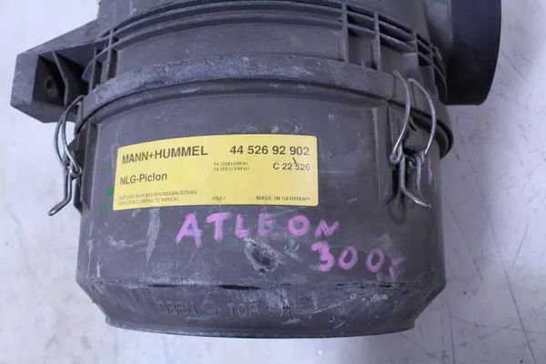 Ilmansuodatin OEM 4452692902 Nissan Atleonille image 4