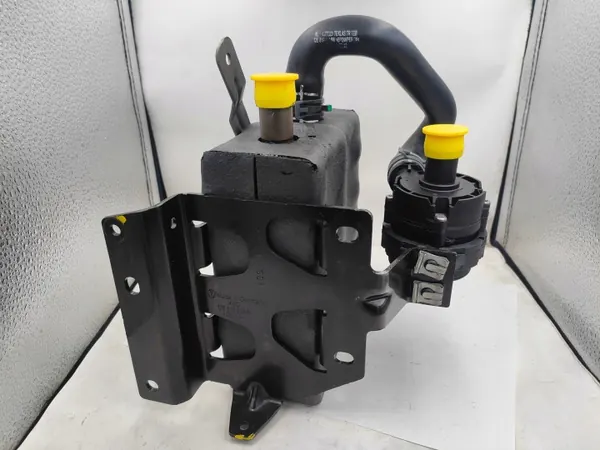 Lämmönvaihdin OEM 12E963231K VW e-Up, Skoda, Audi image 3