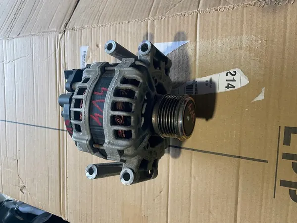 VW AUDI SKODA SEAT 2.0 TFSI Vaihtovirtageneraattori 06J903023A image 2