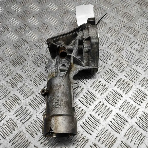 Oljefilterlock Mercedes-Benz C-Class C 180 Kompressor 2004 image 2