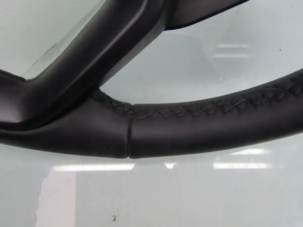 Volant Cuir OEM 56100Q0GF0NNB pour Hyundai Bayon image 3