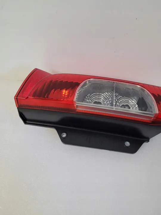 Vänster baklampa Bipper Fiorino Nemo Qubo image 5