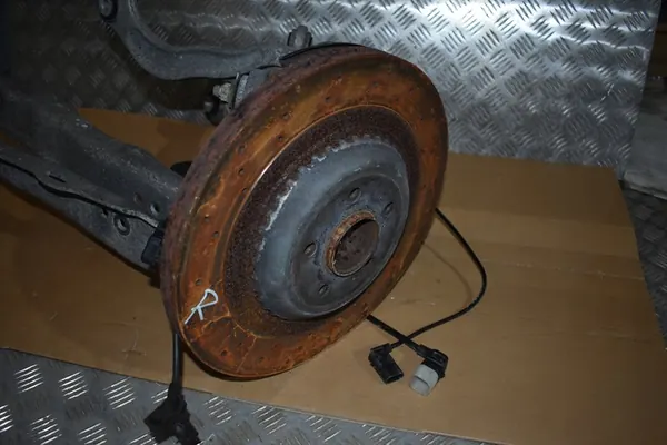 Bakre Höger Fjädring Mercedes W217 W222 image 2